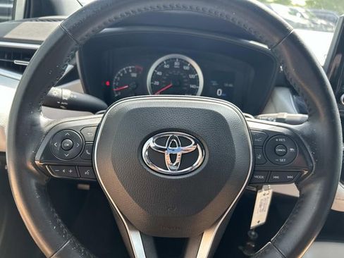 Used 2022 Toyota Corolla SE FWD image 22