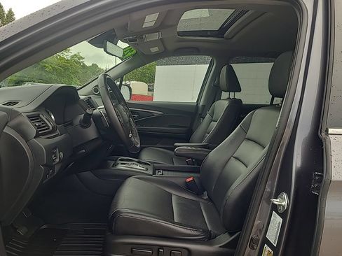 Used 2023 Honda Ridgeline RTL image 11