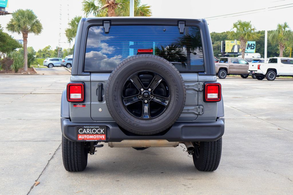 Used 2018 Jeep Wrangler Unlimited Sport AWD/4WD image 21