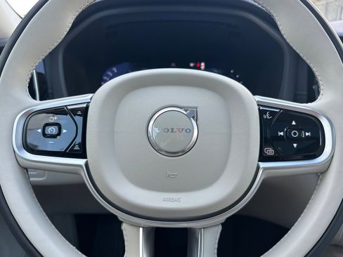 New 2026 Volvo XC60 T8 Ultra w/ Climate Package image 21