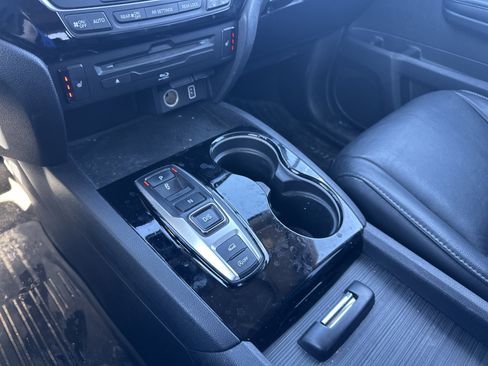 Used 2020 Honda Pilot Touring image 30