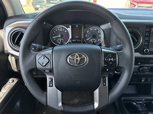 Used 2023 Toyota Tacoma SR5 RWD image 13