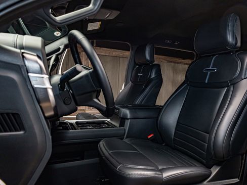 Used 2026 Ford F450 Platinum image 25