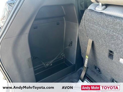 Certified 2026 Toyota Sienna LE FWD image 42