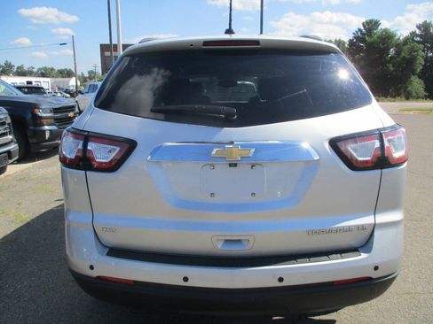 Used 2016 Chevrolet Traverse LS AWD/4WD image 5