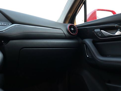 Used 2019 Chevrolet Blazer RS image 46