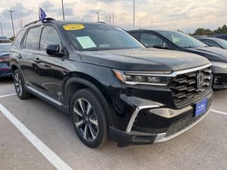 Used 2025 Honda Pilot Elite video 2