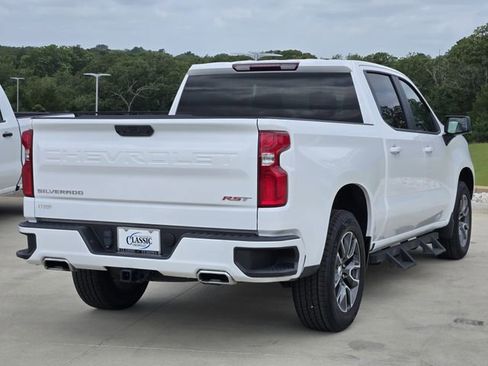 Used 2024 Chevrolet Silverado 1500 RST AWD/4WD image 8
