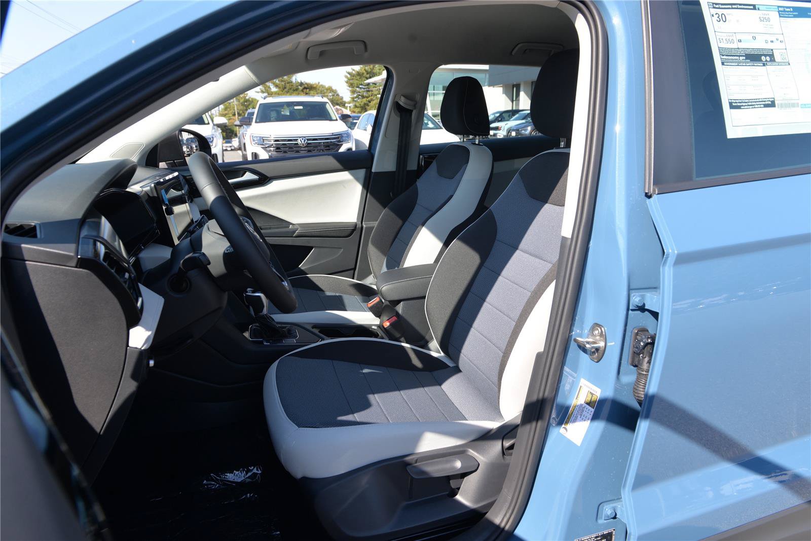 New 2027 Volkswagen Jetta SE FWD image 21