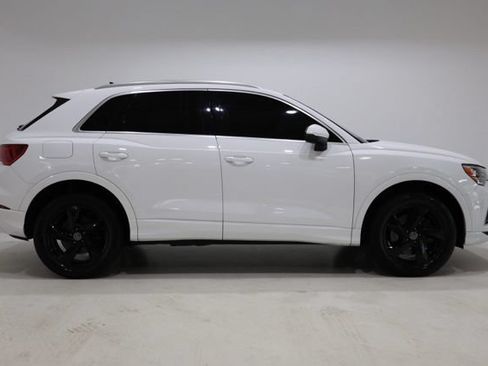 Used 2020 Audi Q3 2.0T Premium AWD/4WD image 9