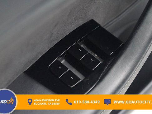 Used 2020 Tesla Model 3 Standard Range image 19