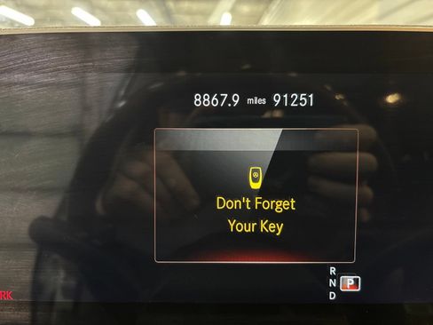 Used 2020 Mercedes-Benz GLS 450 4MATIC image 17