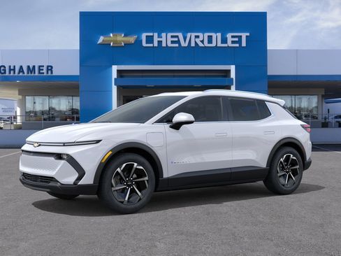 New 2026 Chevrolet Equinox EV LT FWD image 38