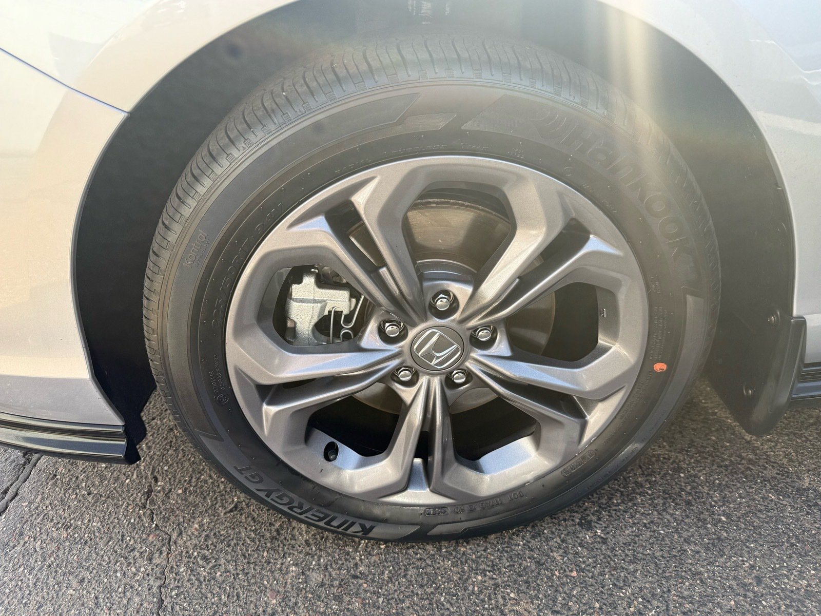 Used 2025 Honda Accord EX-L image 7