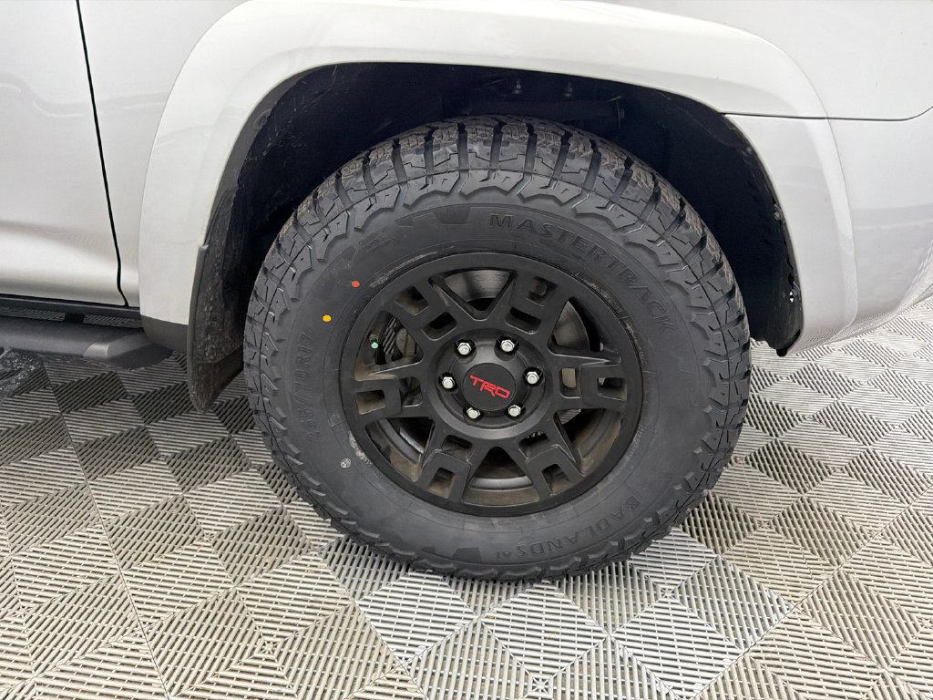 Used 2023 Toyota 4Runner SR5 RWD image 13