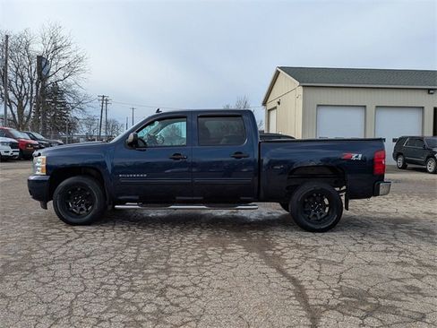 Used 2011 Chevrolet Silverado 1500 LT w/ All-Star Edition image 2