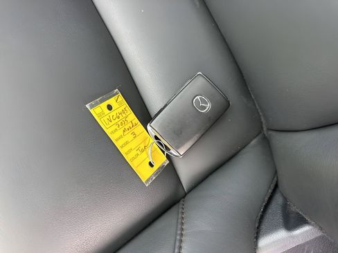 Used 2025 MAZDA MAZDA3 s image 34