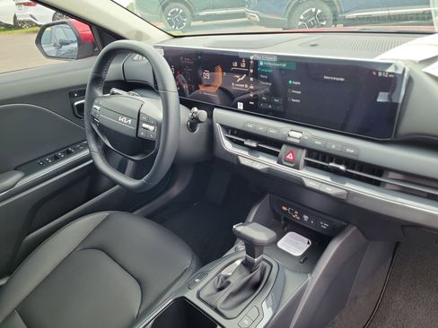 New 2026 Kia K4 GT-Line Turbo FWD image 8