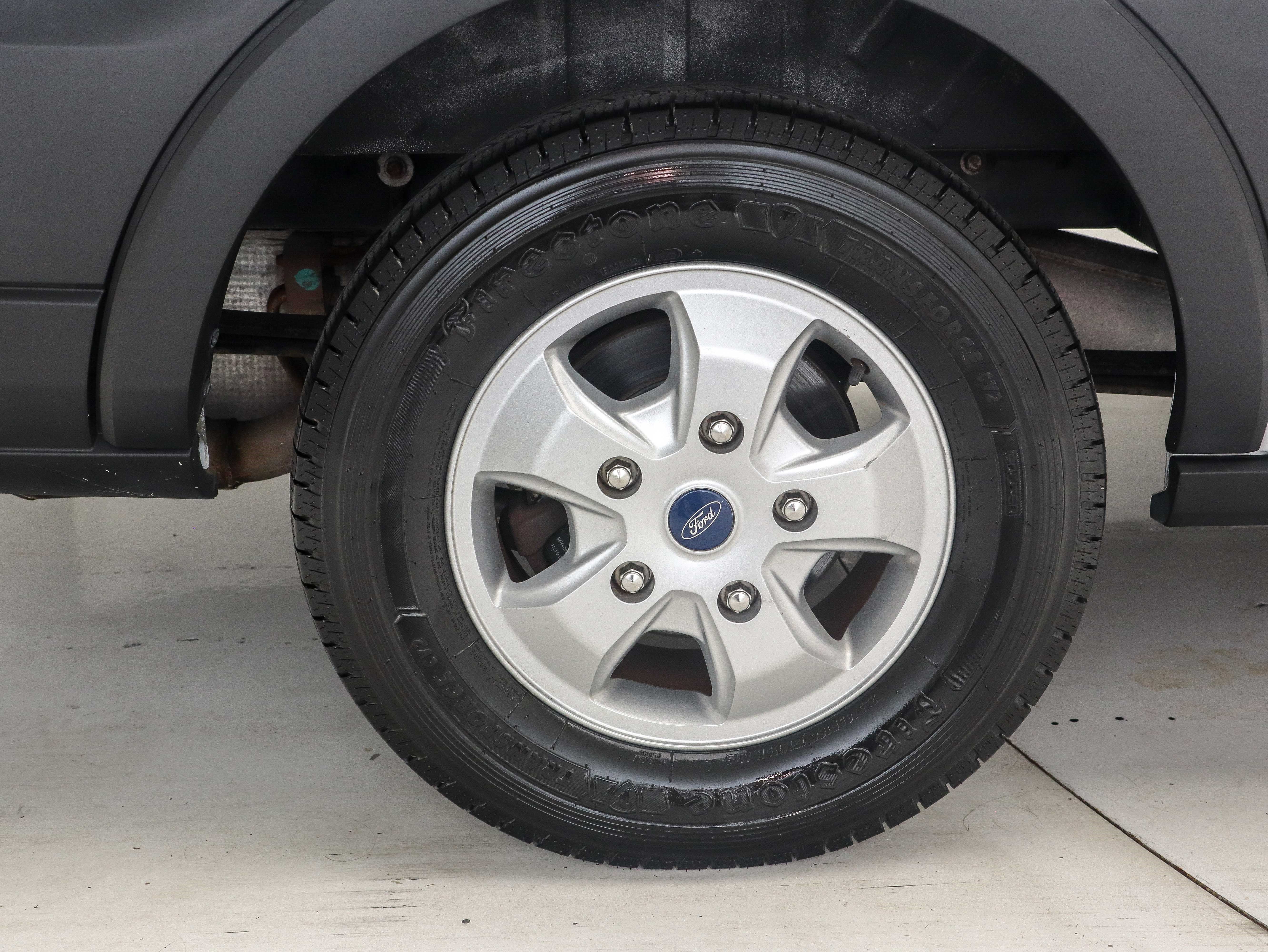 Used 2019 Ford Transit 350 XLT RWD image 31