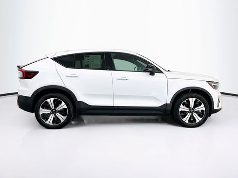 Used 2023 Volvo C40 Recharge Core w/ Protection Package Premier AWD/4WD image 10