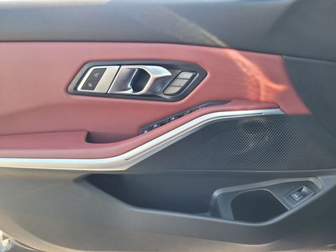 Used 2023 BMW 330i xDrive Sedan w/ M Sport Package image 21