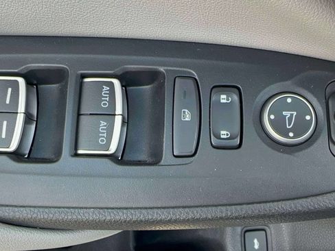Certified 2019 Honda Accord EX-L image 13