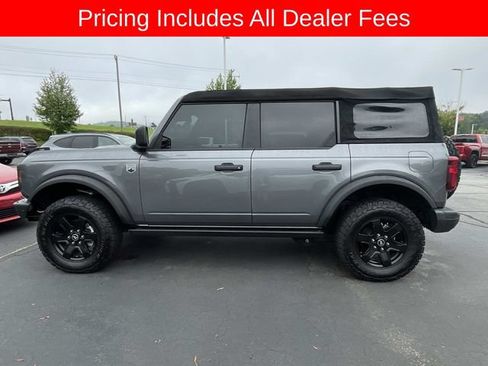 Used 2025 Ford Bronco Big Bend w/ Black Diamond Package AWD/4WD image 4