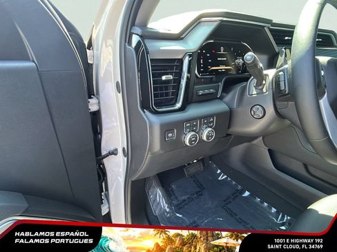 New 2026 GMC Sierra 1500 Denali w/ Denali Reserve Package AWD/4WD image 15