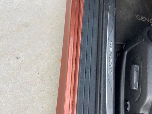 Used 2013 Hyundai Genesis 2.0T image 39