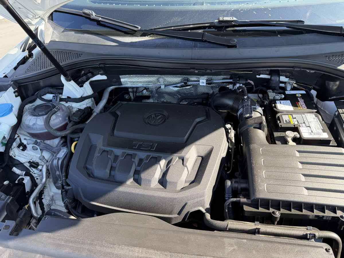 Used 2021 Volkswagen Tiguan SE R-Line AWD/4WD image 23