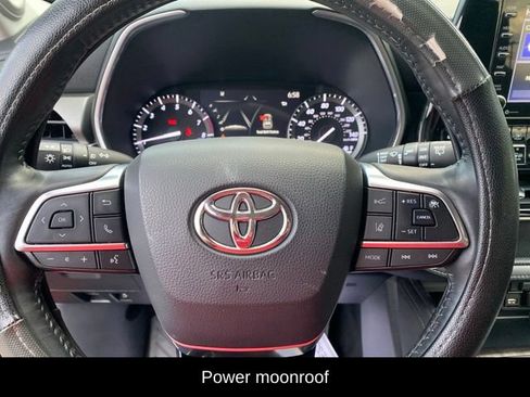 Used 2020 Toyota Highlander Limited AWD/4WD image 11