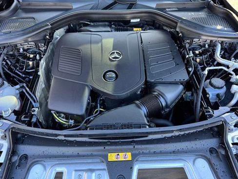 Used 2026 Mercedes-Benz GLC 300 4MATIC image 10