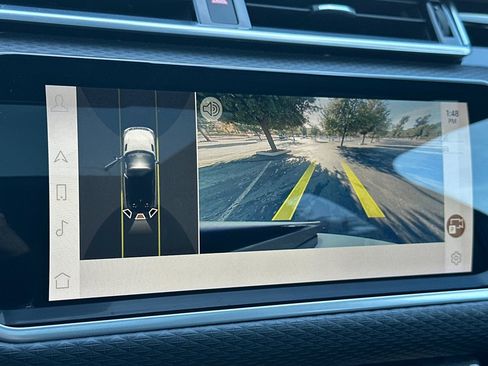 Used 2023 Land Rover Range Rover Velar R-Dynamic S image 26