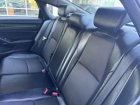 Used 2022 Honda Accord Sport image 17