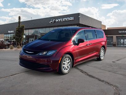 Used 2017 Chrysler Pacifica Touring