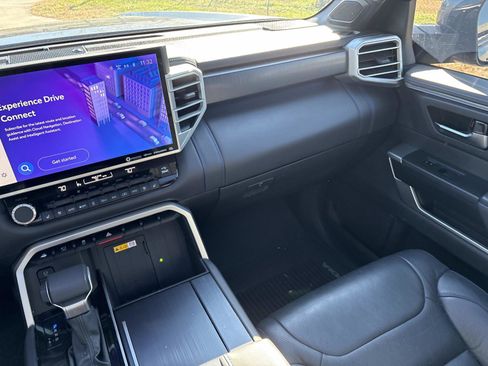 Used 2024 Toyota Sequoia Platinum image 28