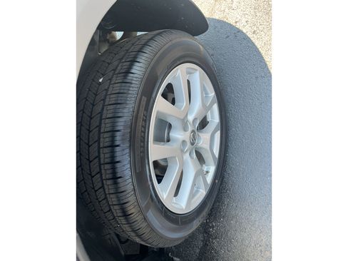 Used 2013 Nissan Rogue SL AWD/4WD image 48