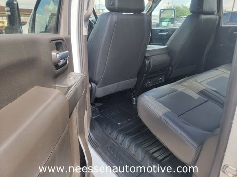 Used 2023 Chevrolet Silverado 2500 W/T w/ WT Convenience Package image 13