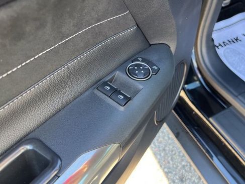 Used 2016 Ford Mustang Shelby GT350 w/ Technology Package image 22