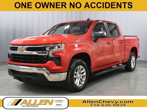 Used 2022 Chevrolet Silverado 1500 LT AWD/4WD image 1