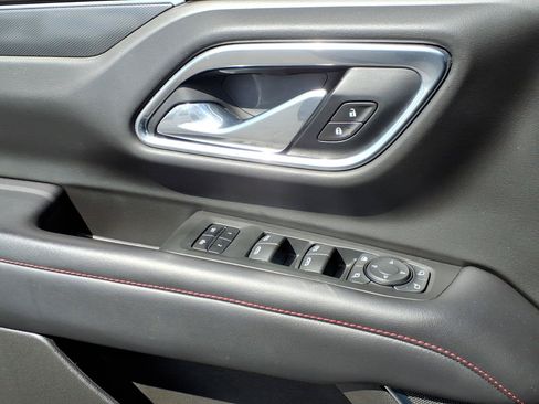 Used 2021 Chevrolet Tahoe RST w/ Luxury Package RWD image 31