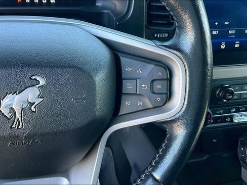 Used 2023 Ford Bronco Wildtrak image 18