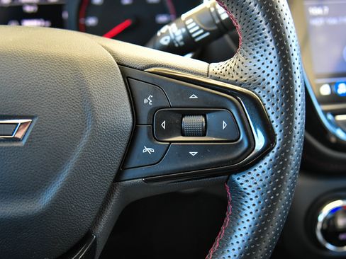 Used 2023 Chevrolet TrailBlazer RS w/ Convenience Package image 28