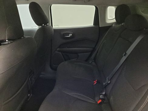 Used 2020 Jeep Compass Sport FWD image 18