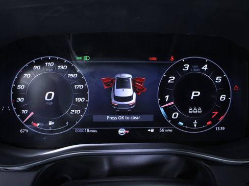 New 2026 Jaguar F-PACE SVR 575 Edition image 20