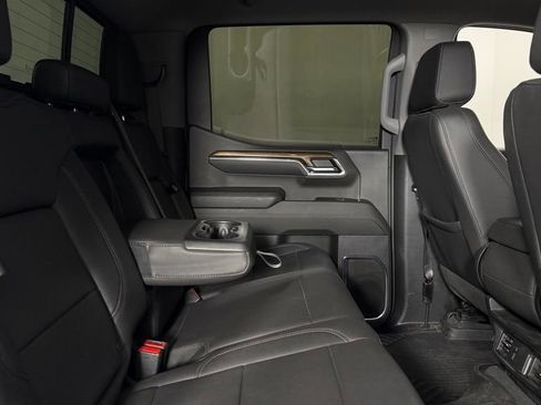 Used 2024 Chevrolet Silverado 1500 LT AWD/4WD image 29
