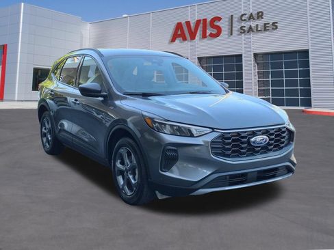 Used 2025 Ford Escape ST-Line FWD image 3
