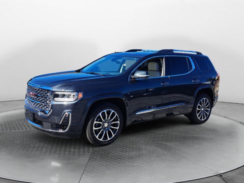 Used 2021 GMC Acadia Denali w/ Denali Ultimate Package AWD/4WD image 3