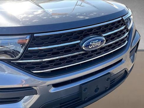 Used 2022 Ford Explorer XLT RWD image 25