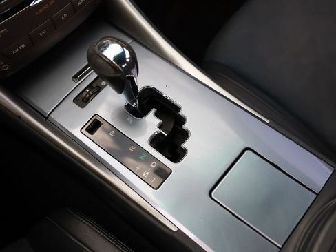 Used 2012 Lexus IS 250 w/ F-Sport Pkg w/Summer Tires RWD image 38